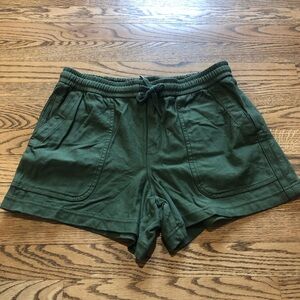 Athleta Farallon Shorts Olive